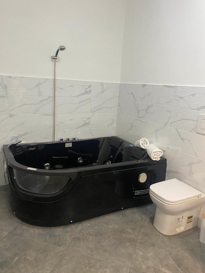 Suite Home Neapol Zewnętrze zdjęcie