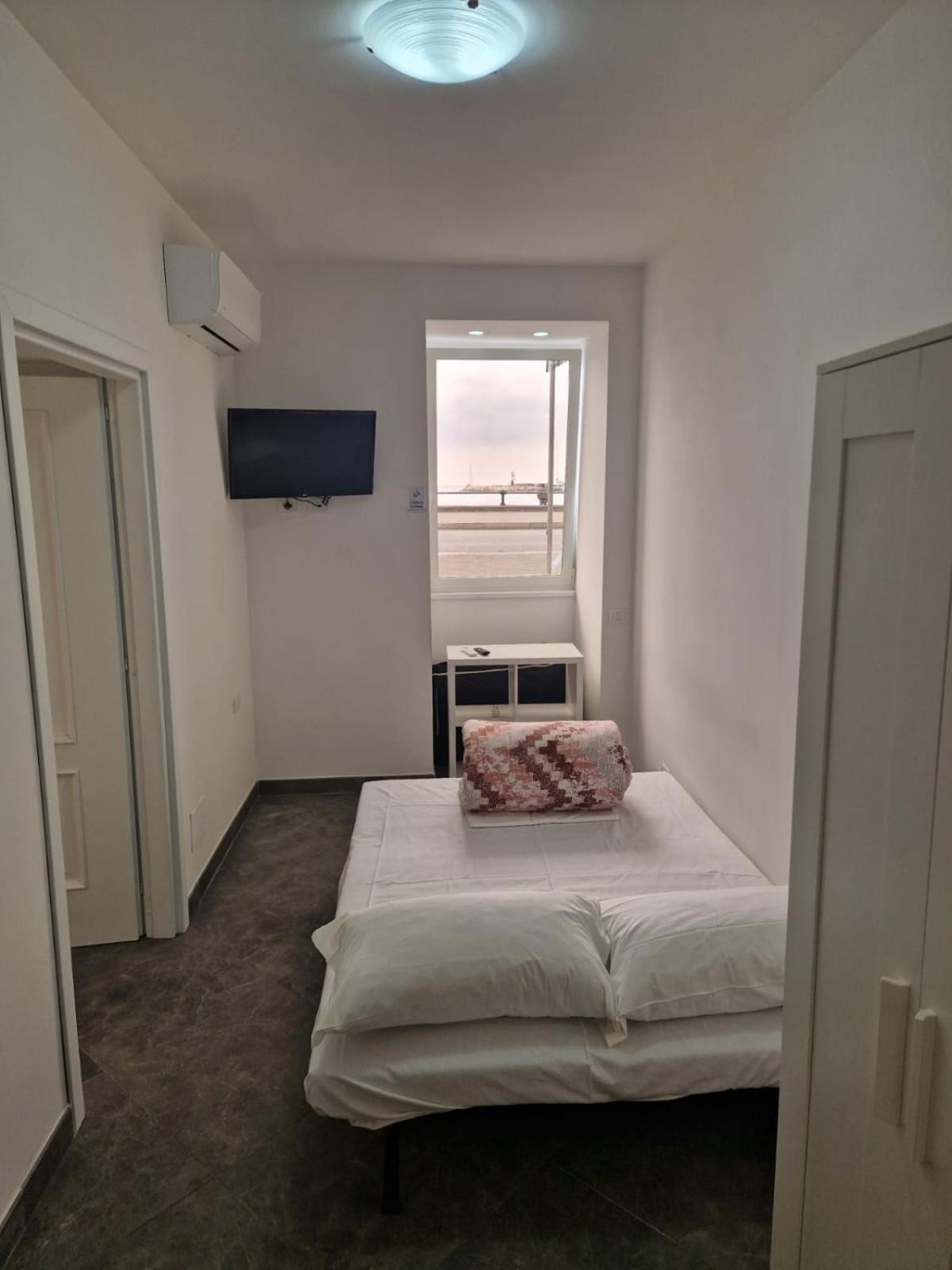 Suite Home Neapol Zewnętrze zdjęcie